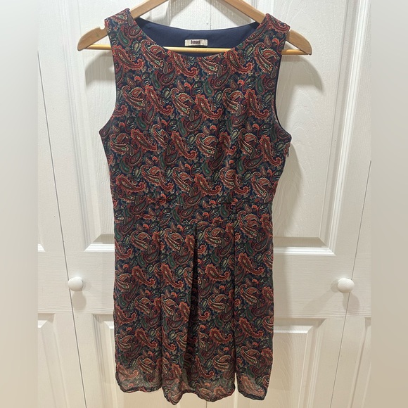 Summer Dress - Picture 1 of 5